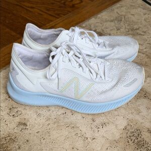New Balance Women's White and Light Blue Sneakers
